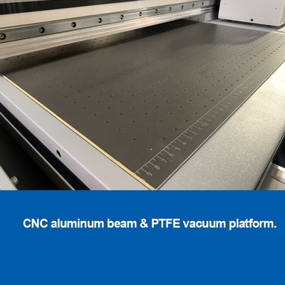 Stampante a piattaforma UV 6090 a colori grandi ideale per la stampa su acrilico metallico e altro